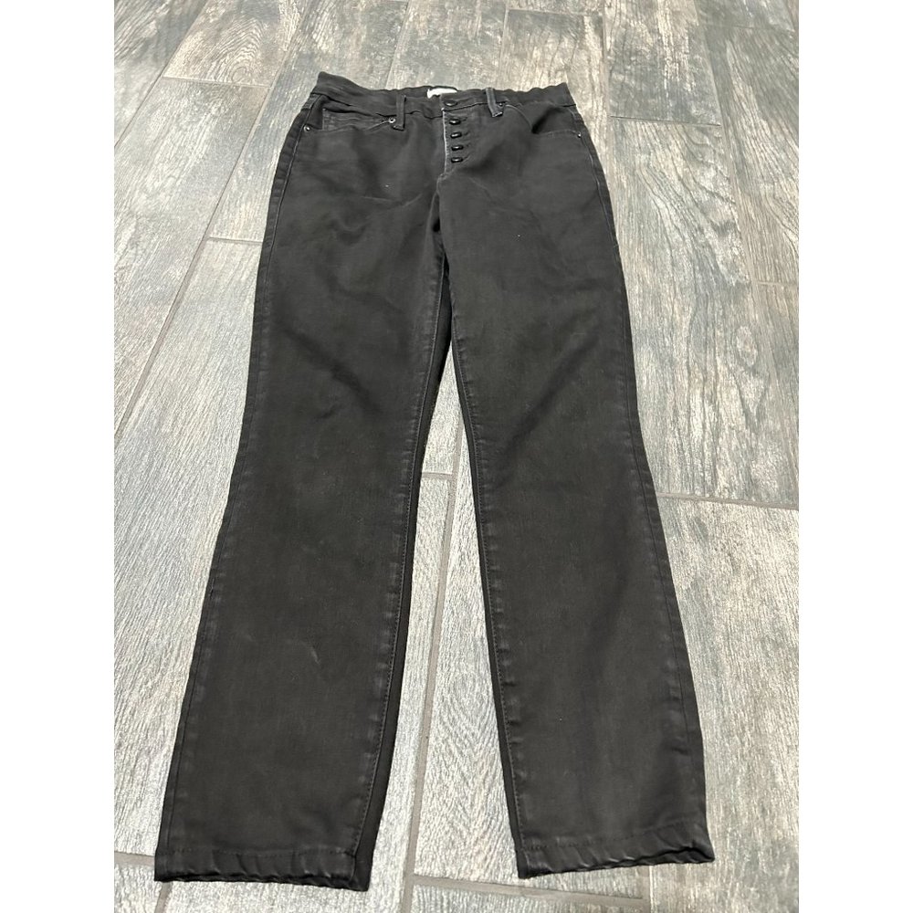 GENTLY USED GOOD AMERICAN JEANS- SIZE 6/28